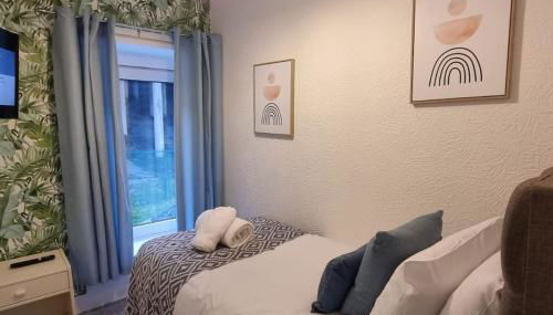 Contractor Base - Flexible Parking - Smart TVs in Rooms - Foto 2