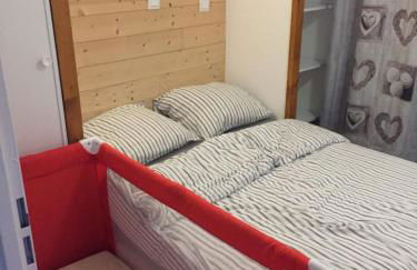 Lama-Gîte-des-Puys T3 Lamado vue époustouflante sud avec grande terrasse - Photo 12