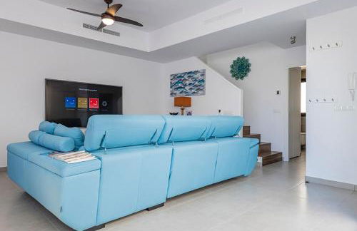 STYLISH VILLA 2018,POOL,3B.R.WIFI,NETFLIX - Foto 11