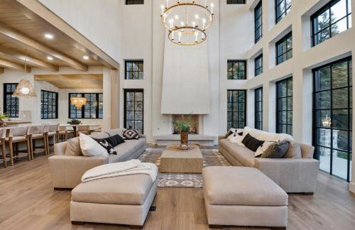 Pont de Rêves: Luxe Sundance Riverfront Chateau - Foto 9