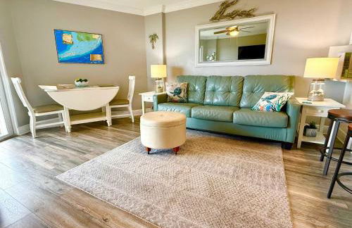 Sea View and Sunrise Top Floor Ocean Pointe 2412 - Foto 4