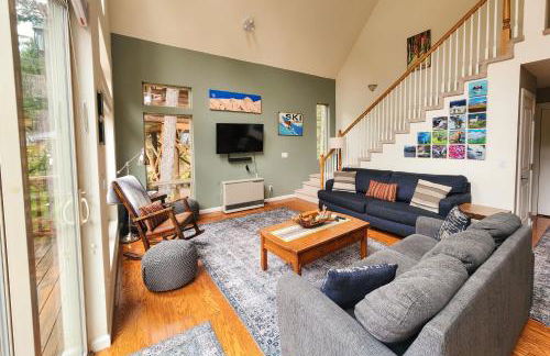 Hanging Glacier Chalet - Photo 32