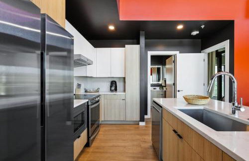 The Rhythm and Rooftop Penthouse Walk To Broadway with Pool and Amazing Views - Foto 26