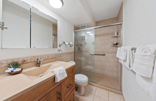 Milowai 302 · MIL 302 Oceanfront 2BD w Ocean Views Whale Watch - Foto 65