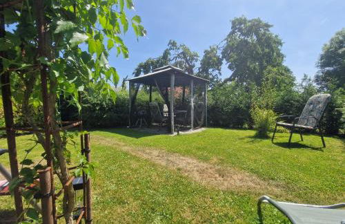 Ferienwohnung am See Dillich - Hunde willkommen - Eigener eingezäunter Garten - Ruhige Lage - Foto 27