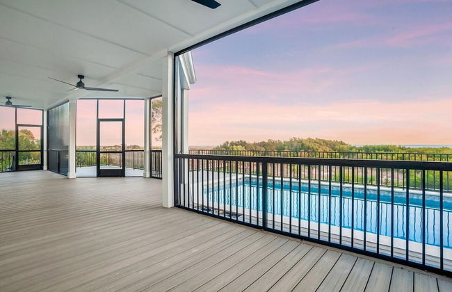 Sprawling Ocean View Home With Massive Deck - Foto 12