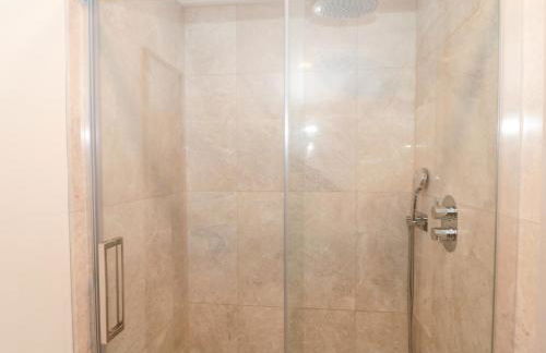 The Threshing Barn - Foto 17