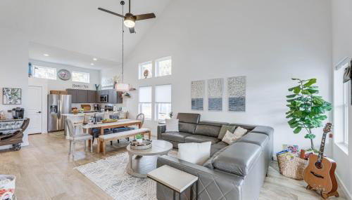 Pet-Friendly Lake LBJ Retreat with Deck and Hot Tub! - Foto 3