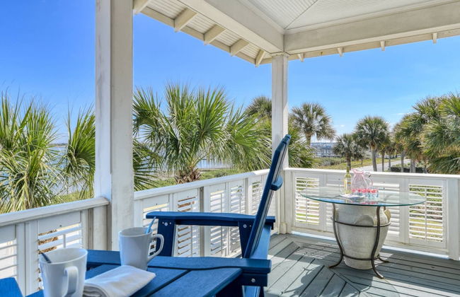 The Dolphins of Salt Run - Foto 32