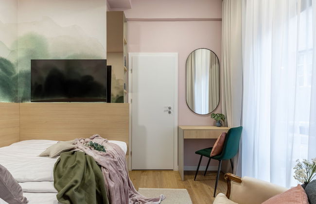 Luxury Piata Romana 2BR Urban Sanctuary by HOLT - Foto 14