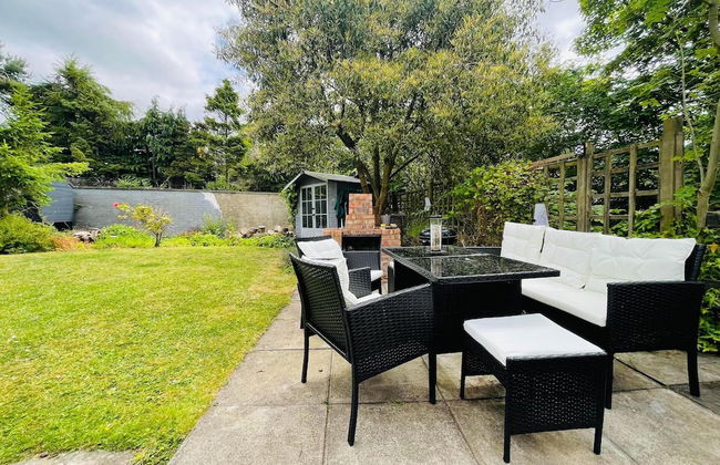 5 Bedrooms/sleeps 10-12/free Wifi & Parking/garden - Foto 20