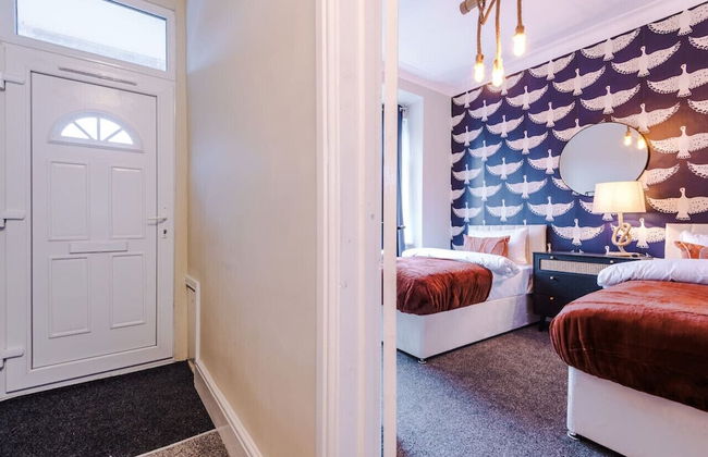 Salford Sanctuary 5 Bed House - Foto 2