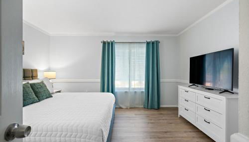 Travelers Paradise - Photo 4