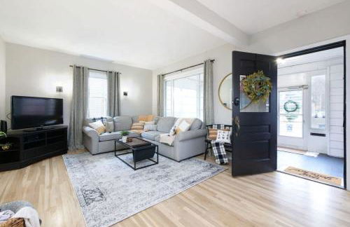 Walk to Highland Square, Sleeps 8 - Foto 10