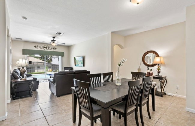 4BR Pool Home Windsor Palms by SHV-2240 - Foto 18