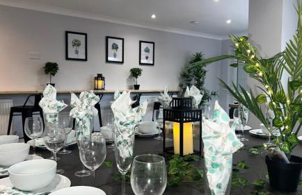 The Cheshire Gathering - Hot Tub 8 Bedroom - Photo 28