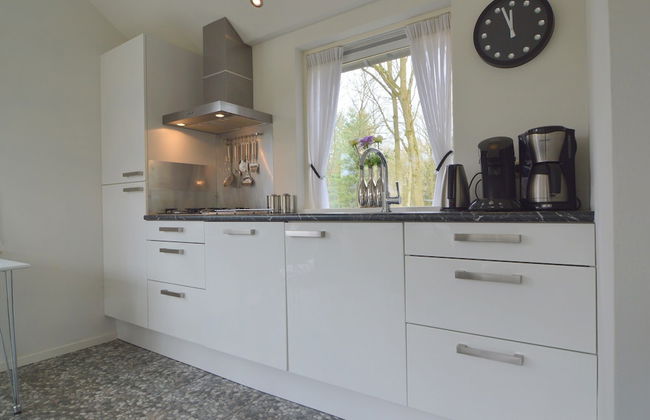 Holiday Home in Stramproy Near Nature Reserves - Photo 7