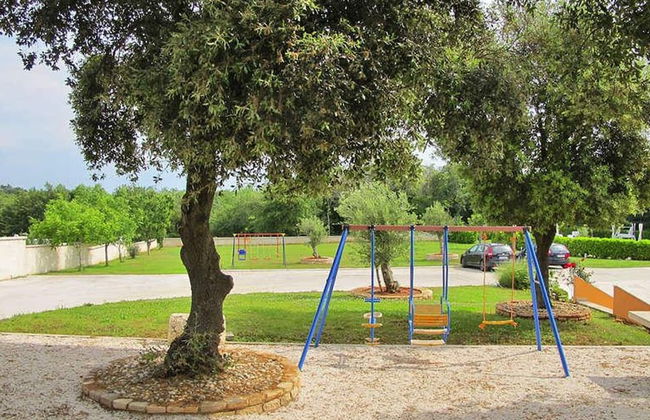 Alluring Apartment in Banjole near Beach & Island - Foto 14