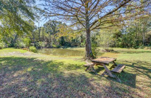 Fire Pit and Grill Tyler Home on 5 Acres! - Foto 2