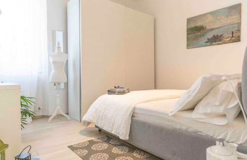 ROSSENA HOME tranquillo appartamento, con giardino, vicino al centro ed all'Ospedale Santa Maria Nuova SMN - Foto 19