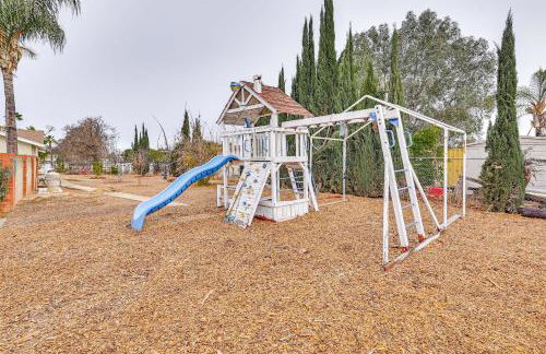 Patio and Workspace Peaceful Riverside Retreat! - Foto 23