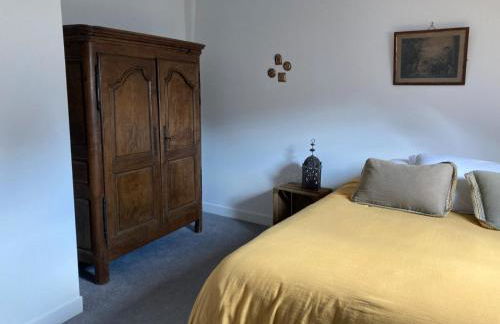 Grande maison - village de Noyers - 5 chambres - Foto 12