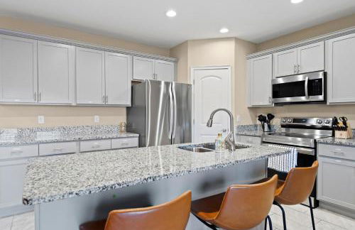 7 beds Nerf Wall Arcade 4 min Walk 2 Beach! - Foto 44