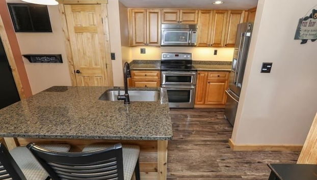 Seven Springs 2 BR Premium Condo, Walk to Slopes by RedAwnin - Foto 5, Cocina privada