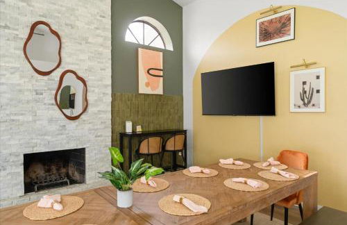 Lazy River Luxe 6 BR Sleeps 16 Pickleball Hot Tub - Foto 23