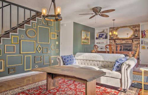 Blue Ridge Retreat with Mountain Views and Deck - Foto 4