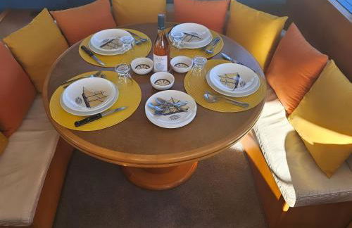 Nuit insolite bateau à quai - Port Saint Louis du Rhône - Foto 7