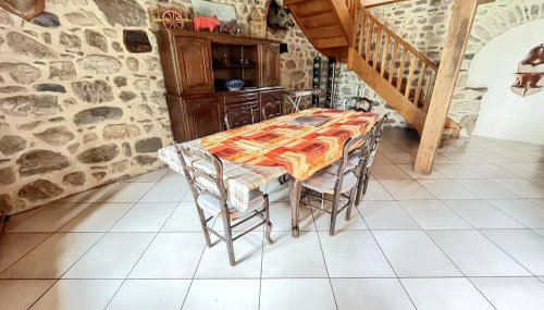 Maison cosy à Lanobre + Jardin - Foto 4
