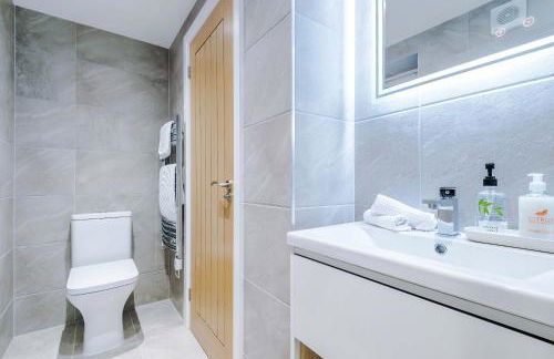 Old Town Hull Apt 1 - King or Twin - Marina Nearby - Foto 26