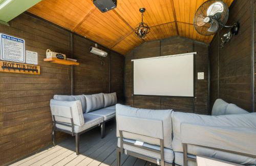 Fox&Hound Cabin: Cold Plunge, Sauna, Hot Tub, Dogs - Foto 13