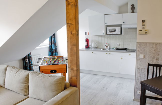 Royal Court Apartments - Photo 48