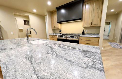 BRAND NEW World Adventure at Aspen Crest - Foto 10