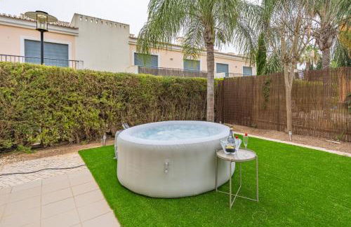 Host Wise - Deluxe Spacious House with Terrace & Jacuzzi - Foto 28