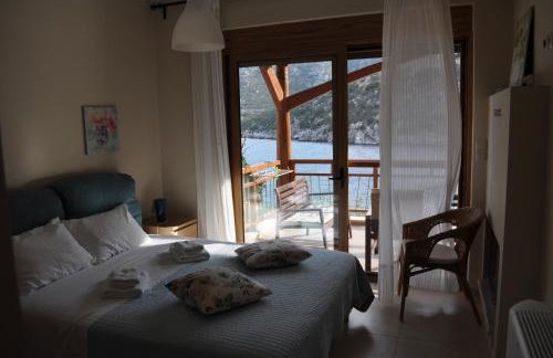 Into The Blue Apartment - Photo 8