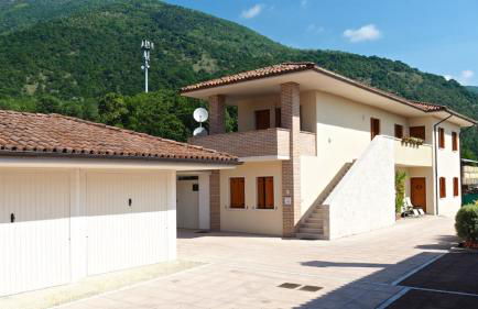 Albergo Diffuso Polcenigo C.Barnard - Foto 8