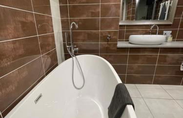 Spacious, luxury town centre Granary conversion - Foto 20