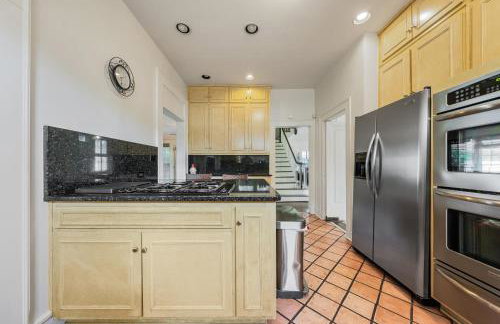 Group Getaway in a Grand Historic Home 15 minutes to Fort Benning Sleeps 10 - Foto 10