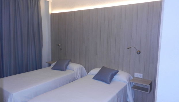 Aparthotel Tossa Park in Tossa de Mar Near Beach - Foto 4, Habitación