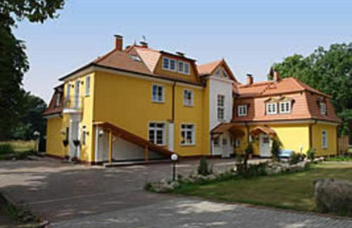 Herrenhaus Poppelvitz - Foto 2
