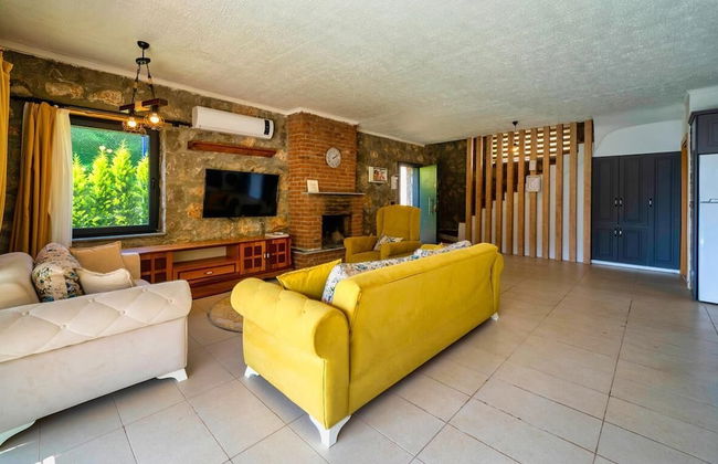 Honeymoon Villa With Private Pool - Photo 10