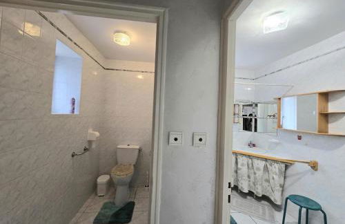 Charmante maison en pierre avec cheminée et animaux acceptés - FR-1-616-165 - Foto 16