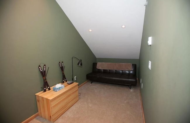 Snow Ridge by Apex Accommodations - Photo 9