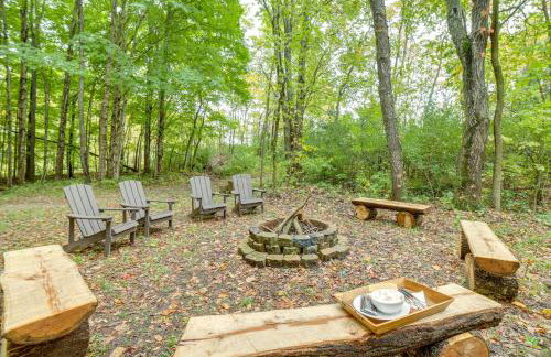 Riverwood South Haven Retreat on 10 Acres - Foto 33