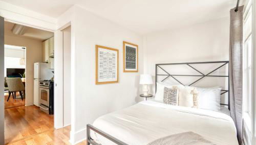 Stay Portland - La Casa Burnside - Local Eateries, Shops, and Bars - Foto 2