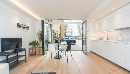 Chic & Cozy Flat in SW London, Perfect Location! - Pass the Keys - Foto 3, Other