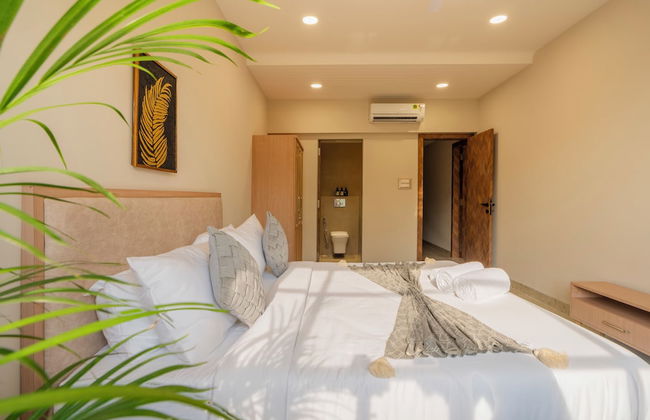 ELIVAAS Kamerios Regalia 2BHK Apartment - Photo 10